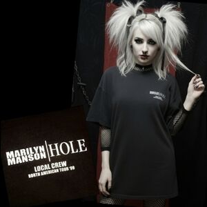 Vtg 90s blk Marilyn Manson Hole 1999 tour local crew graphic tshirt XL Unisex